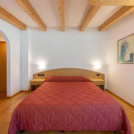 Hotel Flos 3*